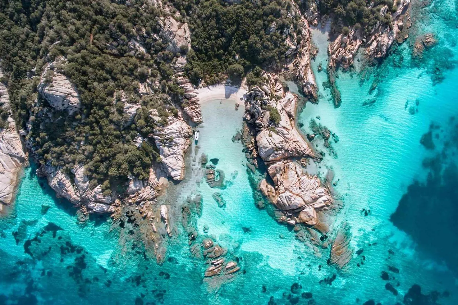 Appartamento Bougainvillea Porto Taverna 0*,  Italy