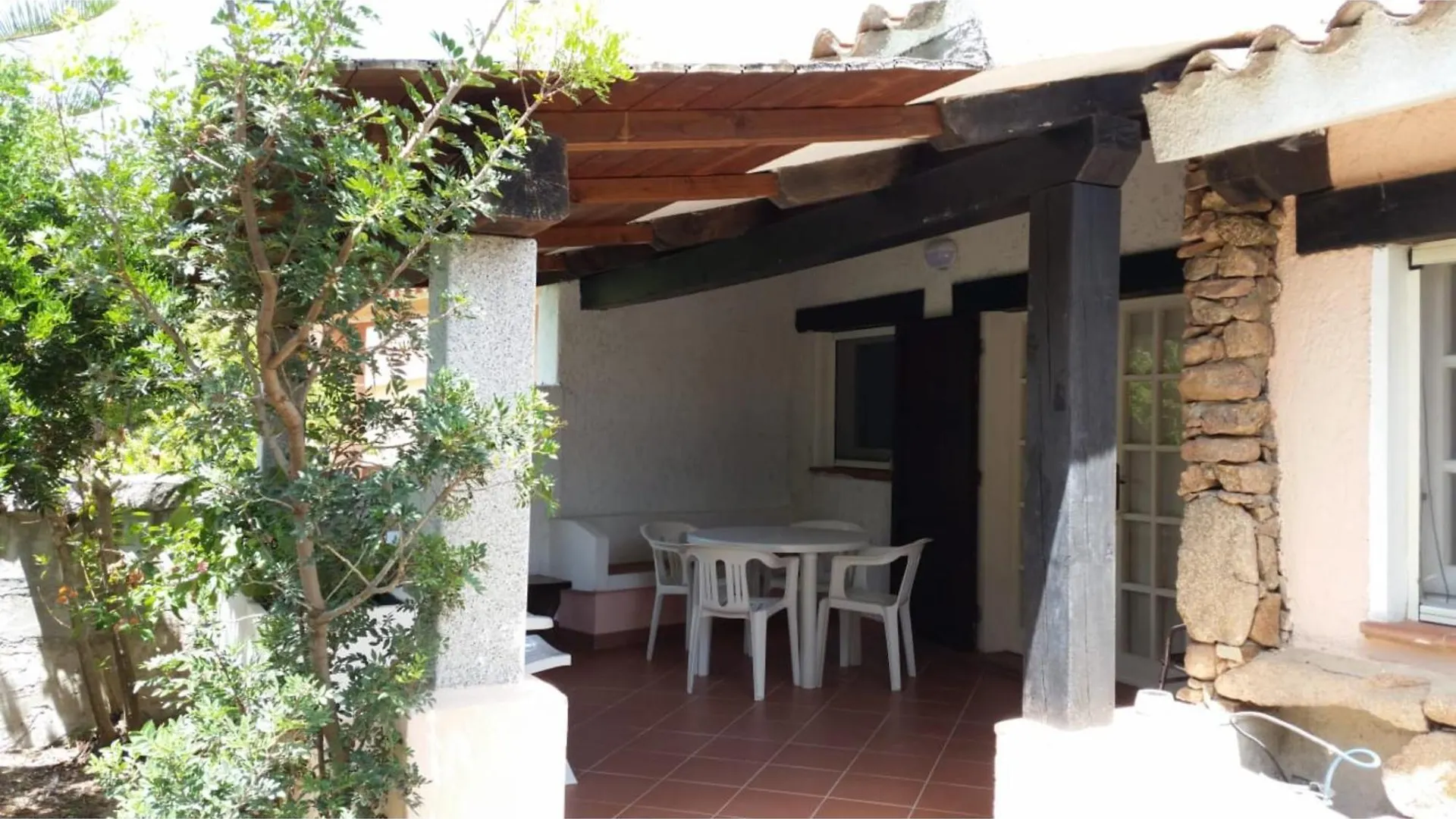Appartamento Bougainvillea Porto Taverna 0*,
